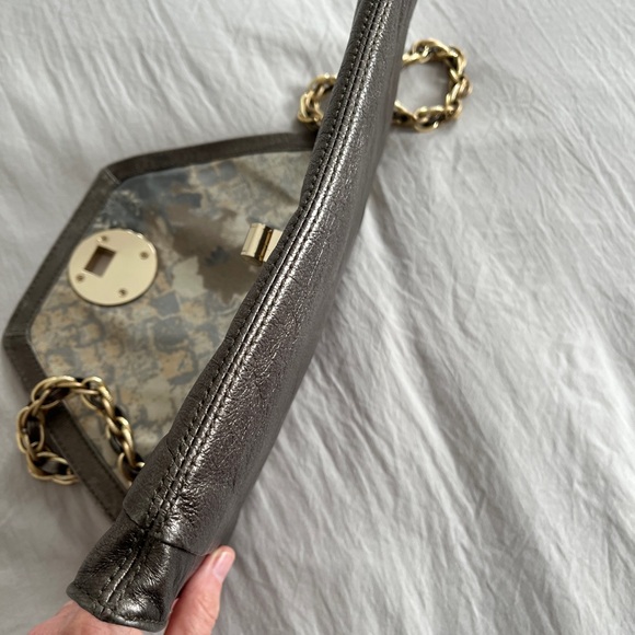 Elliott Lucca Bronze Metallic Envelope Bag, detachable chain handle - Picture 16 of 16